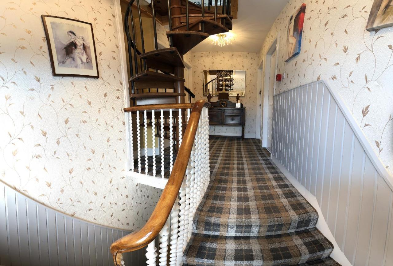 Carisbrooke Guest House Инвернесс Экстерьер фото